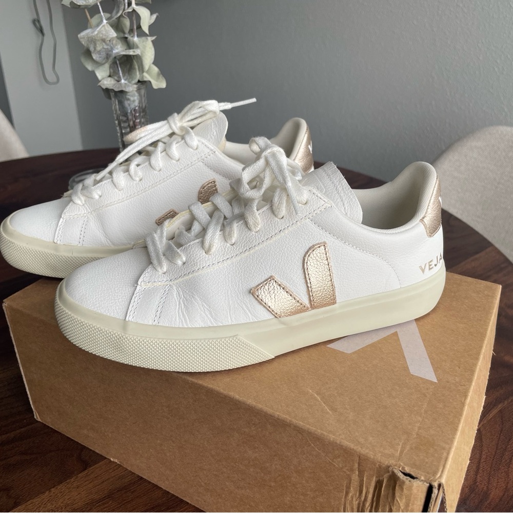 Veja White and Gold Sneakers Classic Court Style